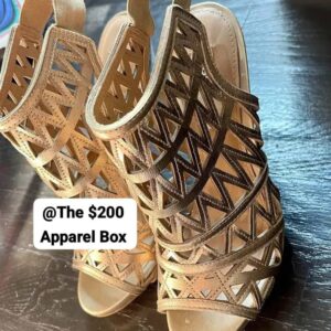 Women's Steve Madden Platform Heel (30 pairs)