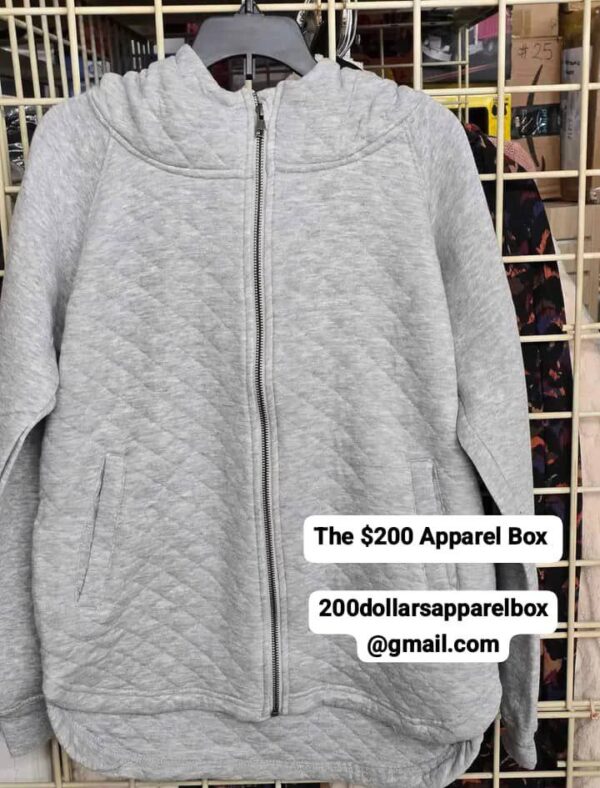 🚨 Women's Hoodies Pallet (300 pcs)