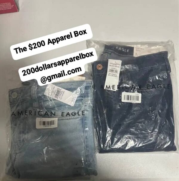 Women's NWT American Eagle Jeans lot (30 pieces) - Image 3