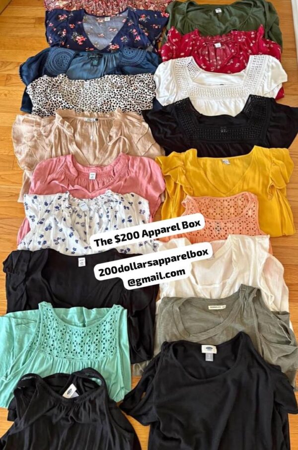 Short sleeved blouses/sleeveless Lot (60 piece)